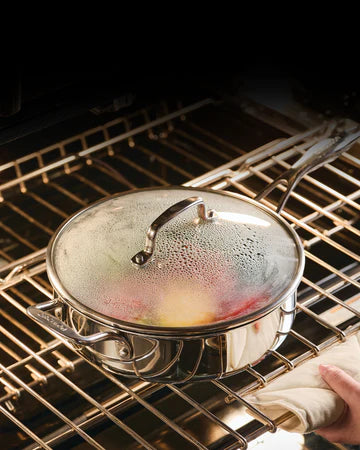 Circulon product image showing Circulon oven safe cookware
